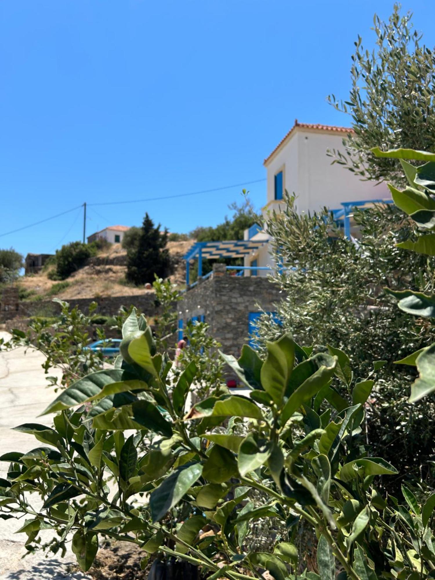 Holiday home Thea Vouno *